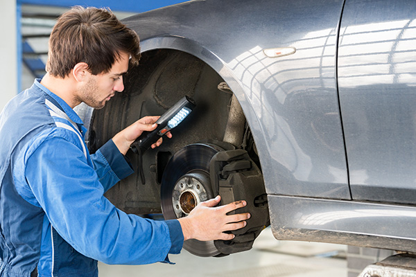 How To Tell If Your Brake Caliper Is Dragging and How We Fix It | Tom's Auto Center